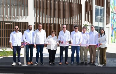 Presidente inauguró plaza de toros en este de R. Dominicana