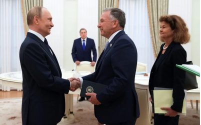 Rusia y EE.UU. acuerdan una reunión trilateral con Ucrania Rusia y EE.UU. acuerdan una reunión trilateral con Ucrania