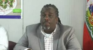 Denuncian allanamiento en casa de alcalde de la capital de Haití Denuncian allanamiento en casa de alcalde de la capital de Haití