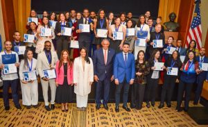 Ministerio Juventud reconoce dominicanos residentes en EU