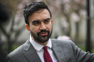 Alcalde de Nueva York rechaza el ataque de EE.UU. a Venezuela Alcalde de Nueva York rechaza el ataque de EE.UU. a Venezuela