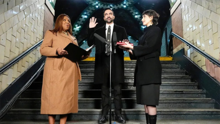 Zohran Mamdani toma posesión como alcalde de Nueva York