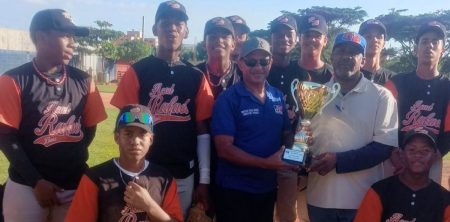 Academia Rafael Báez se corona campeón béisbol provincia SD Academia Rafael Báez se corona campeón béisbol provincia SD