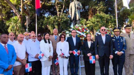 Conmemoran en Santiago 213 aniversario natalicio de Duarte