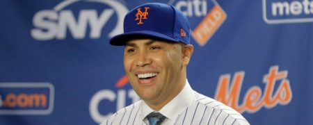 Yankees firman a lanzador dominicano para MLB 2026