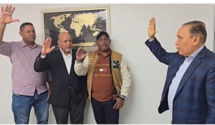 BAHORUCO: Juramentan grupo de nuevos miembros de la FP