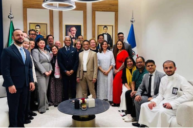 Embajada RD en Arabia Saudita reúne a dominicanos de la región Embajada RD en Arabia Saudita reúne a dominicanos de la región