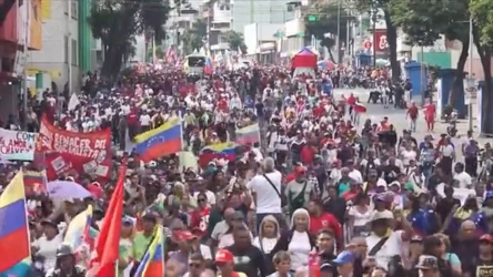 EU pide abandonar Venezuela ante posibles ataques armados