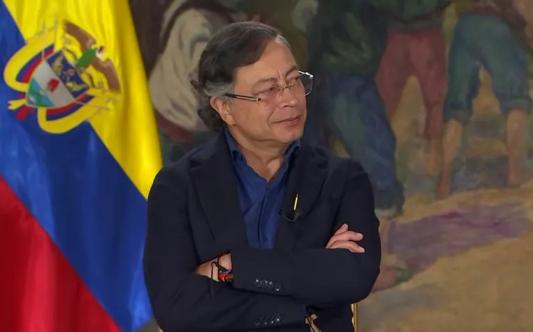 Petro afirma que su futuro político «depende» de Trump imagen