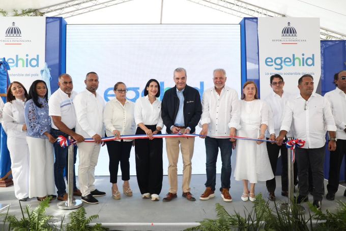 Abinader resalta los avances en construcción obras de Santiago