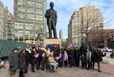 NY: Cónsul RD encabeza ofrenda floral a Duarte