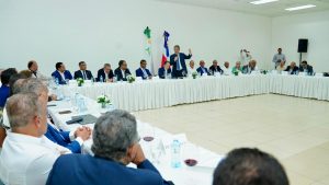 Leonel inicia una jornada de 3  días en la ciudad de Santiago