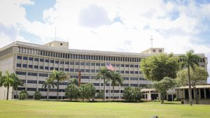 Jueza prohíbe traslado de dominicano fuera de P. Rico Jueza prohíbe traslado de dominicano fuera de P. Rico