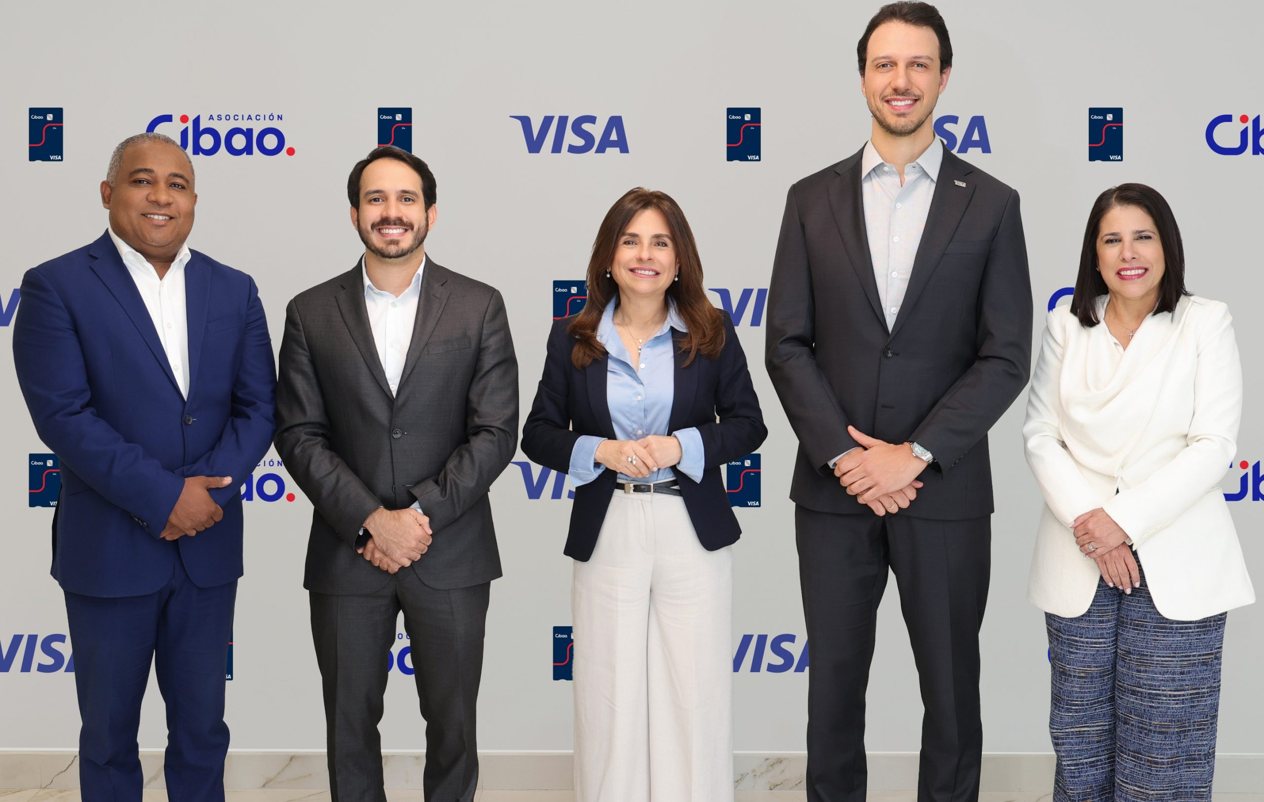 La Asociación Cibao y Visa presentan nueva Tarjeta Ci+ imagen