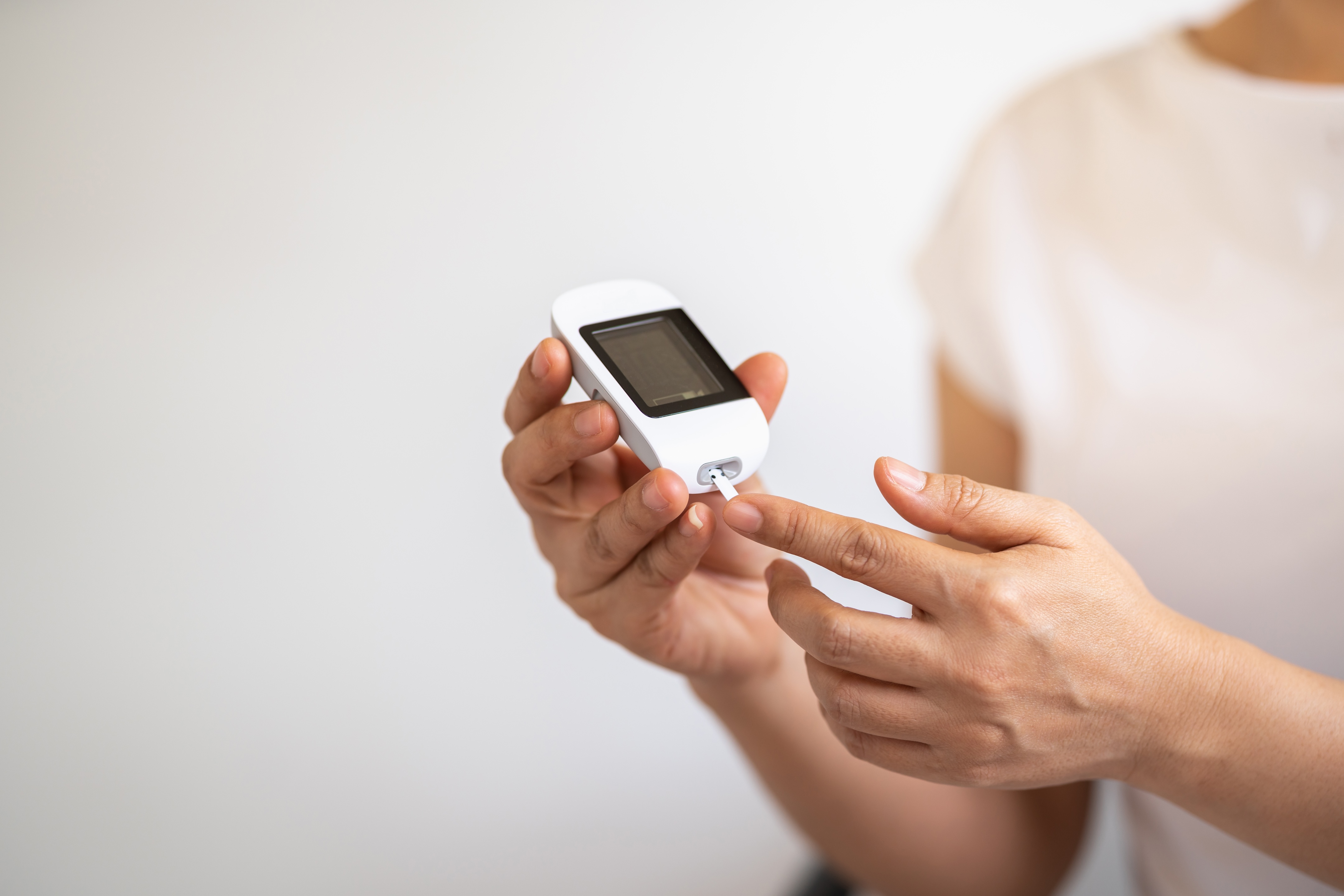 Alertan sobre daños de diabetes a la retina y pérdida de visión imagen