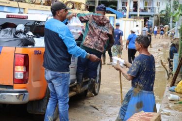 DASAC asiste a familias afectadas por inundaciones