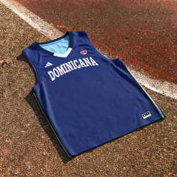 Adidas y Fedombal presentan nueva camiseta selección de RD Adidas y Fedombal presentan nueva camiseta selección de RD