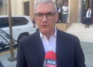 Gonzalo anuncia que Estados Unidos le restituyó el visado