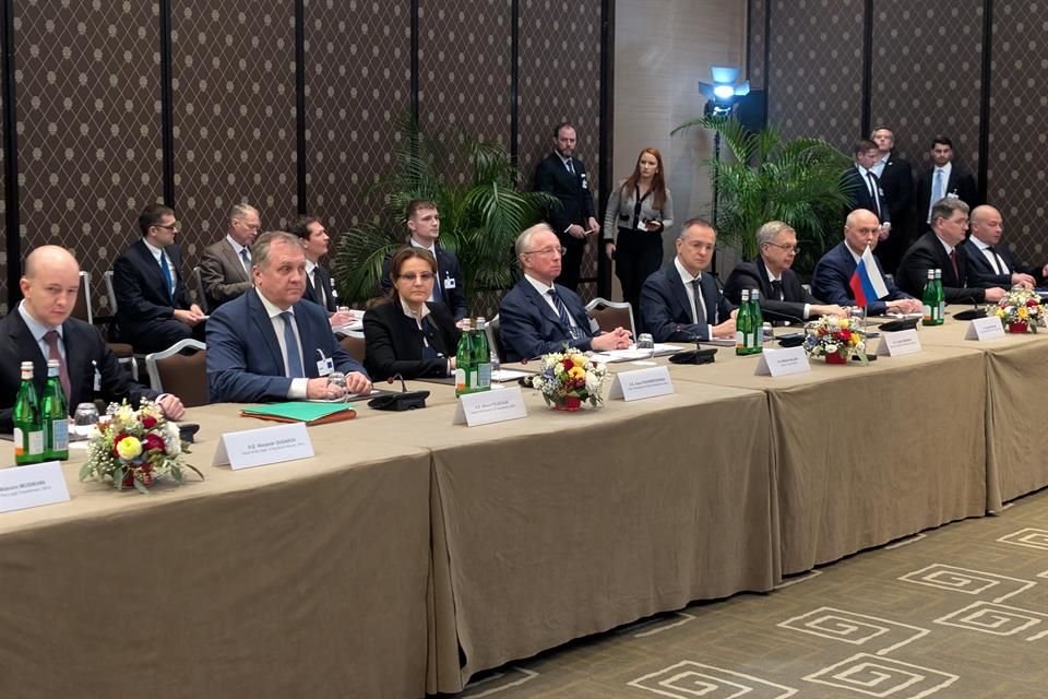 Arrancan negociaciones entre Rusia, Ucrania y Estados Unidos