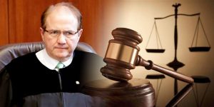 COLOMBIA: Condena 10 años para un exjuez Leonidas Bustos COLOMBIA: Condena 10 años para un exjuez Leonidas Bustos