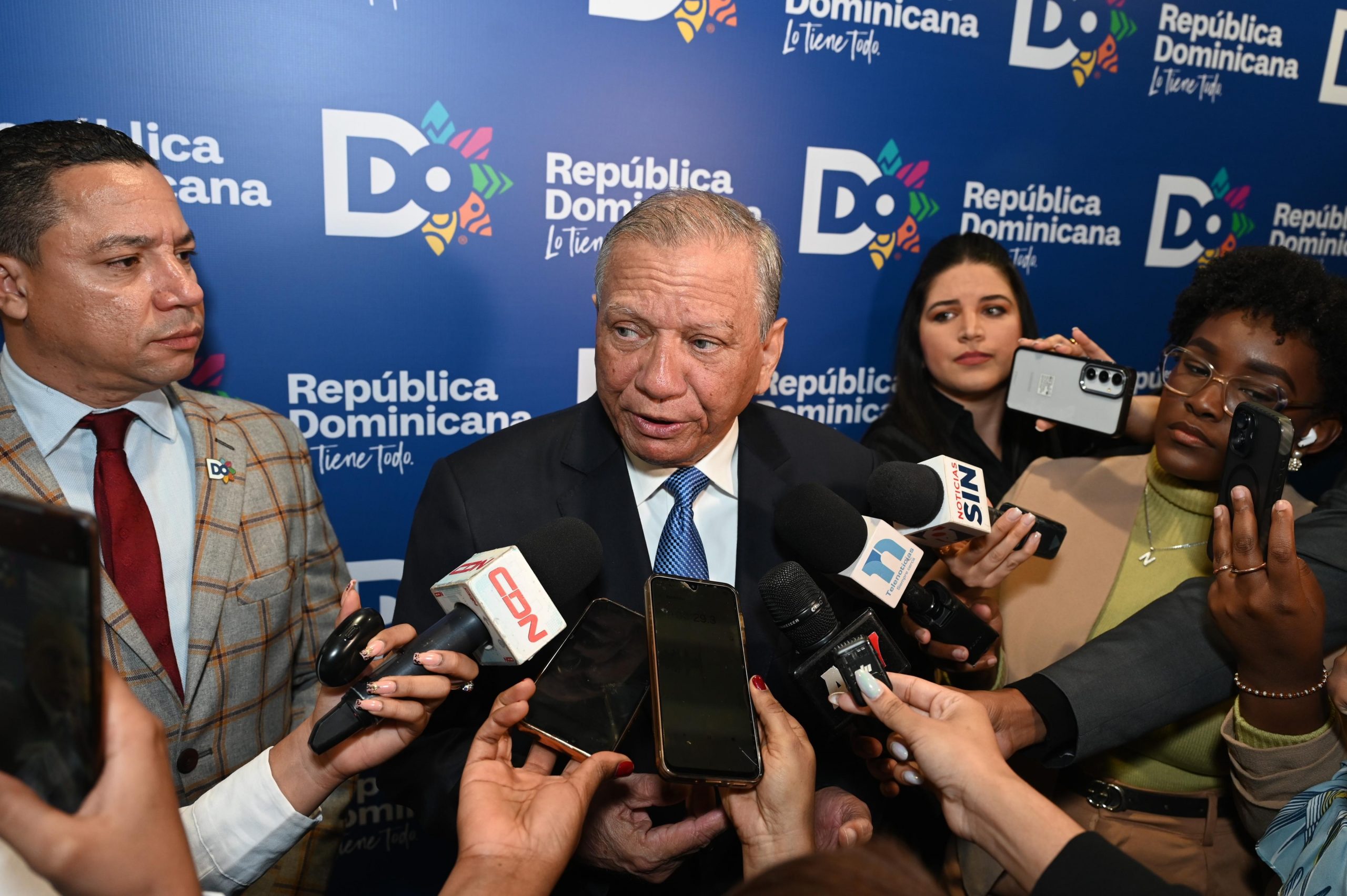 Aguilera resalta liderazgo en el impulso al turismo dominicano imagen