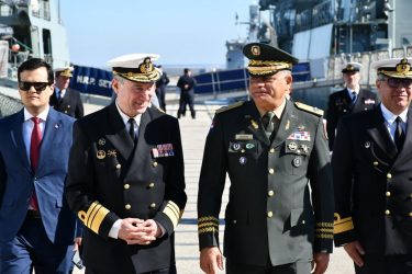 Ministro de Defensa de la RD visita base naval portuguesa Ministro de Defensa de la RD visita base naval portuguesa