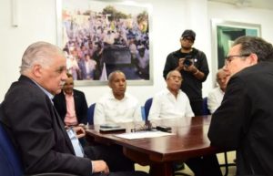 Apoya reclamos, ve Gobierno abandonó sector agropecuario Apoya reclamos, ve Gobierno abandonó sector agropecuario