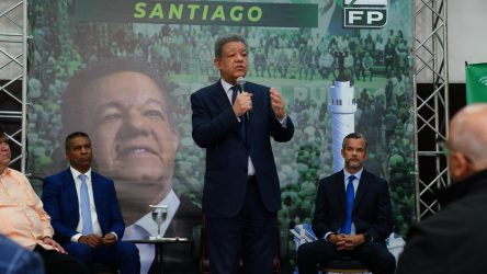 Leonel dice al PRM que ya no prometan más y que «hagan”