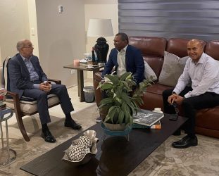 Danilo se reúne con miembros NY del Comite Central PLD