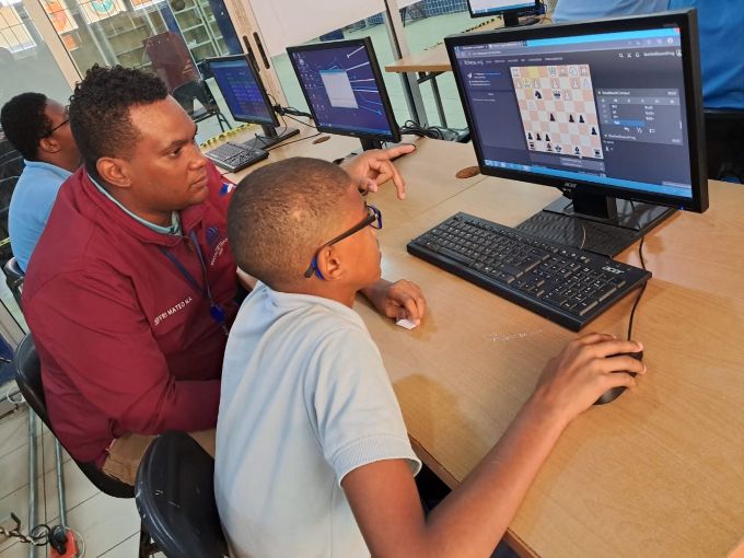 Celebran Campeonato Escolar de Ajedrez Copa Independencia imagen