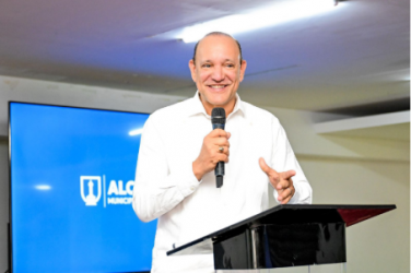 Alcalde dice Santiago consolida la capital de grandes eventos