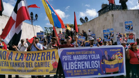 Grupo marcha por El Conde y exigen la liberación de Maduro