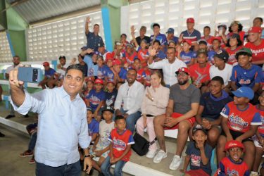 Ministerio de Deportes inicia reconstrucción multiuso de LV