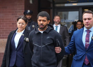 NY: Se entrega dominicano era buscado por asesinato Bronx NY: Se entrega dominicano era buscado por asesinato Bronx