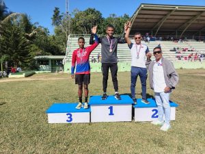 Estelares ganan oro en el Torneo Nacional Atletismo Bayaguana Estelares ganan oro en el Torneo Nacional Atletismo Bayaguana