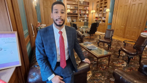 NY: Antonio Reynoso apuesta a su experiencia en carrera hacia el Congreso