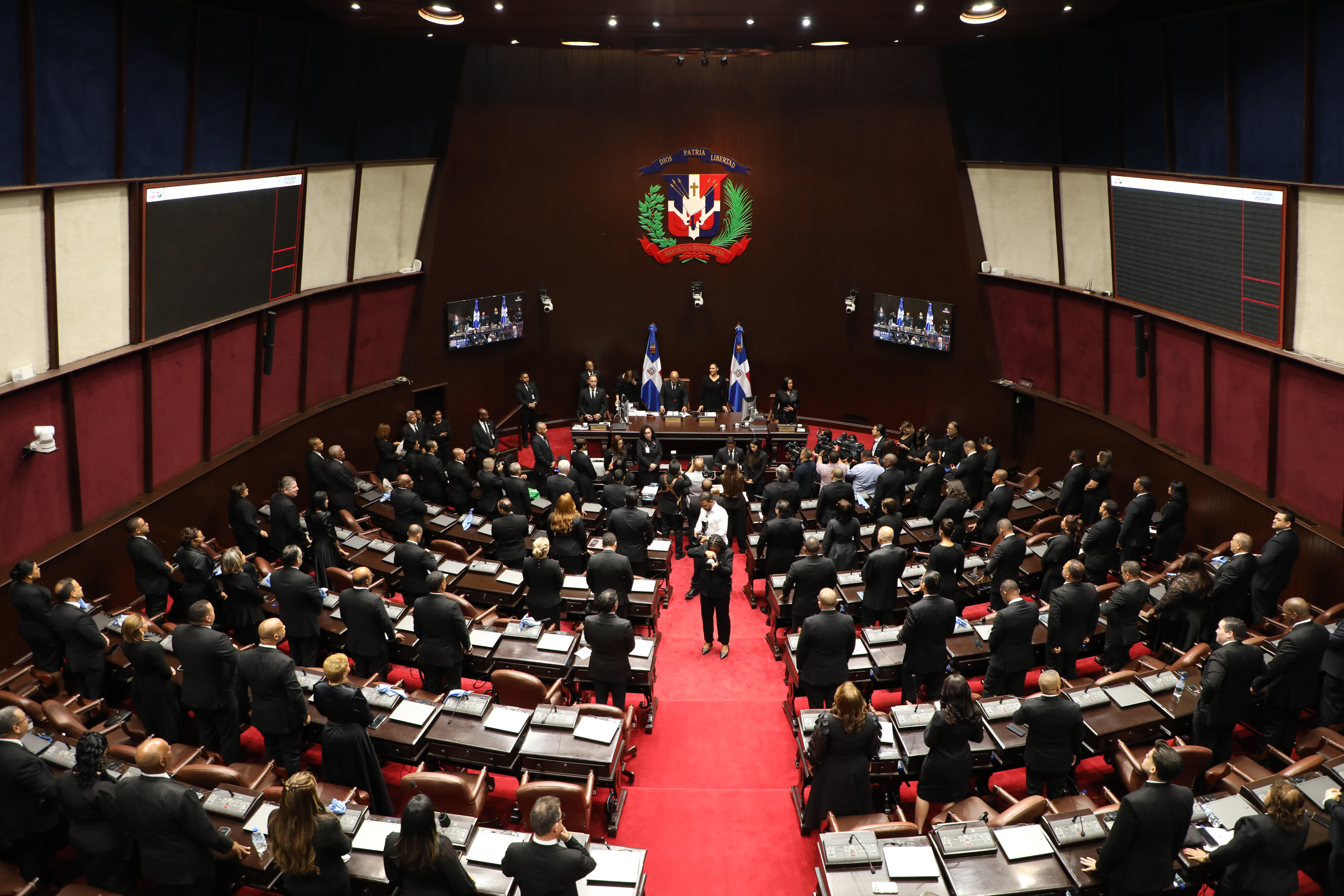 Senadores y diputados abren trabajos de primera legislatura imagen
