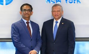 NY: Presidente BR visita oficina Banco Estatal de la India en EU