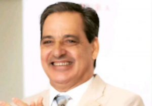 Pastor De Moya afirma “la poesía sirve para mejorar el mundo” Pastor De Moya afirma “la poesía sirve para mejorar el mundo”