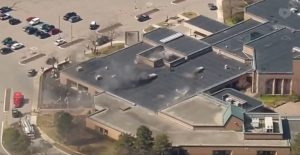 EEUU: Abaten hombre chocó un vehículo contra una sinagoga