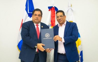 Notarios y la DGCP buscan la  transparencia en licitaciones