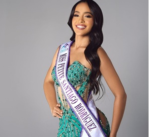 Odontóloga representa a Santiago RodrÃguez Miss Petite Odontóloga representa a Santiago RodrÃguez Miss Petite