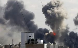 Aumentan a casi 800 muertos en Irán por ataques EEUU e Israel