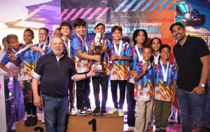 Lux Mundi y Los Prados lideran Copa Intercolegial de Boliche