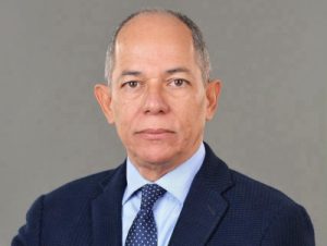 Pide evitar tasa del dólar siga subiendo en Rep. Dominicana