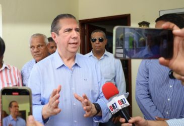 Demanda explicación respecto  a puerto satelital en Pedernales