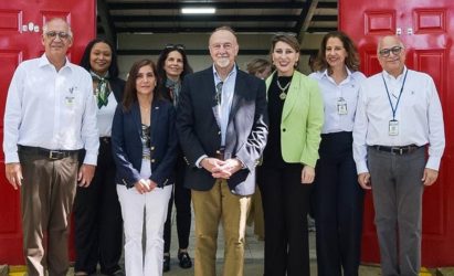 CODEVI recibe a Embajadora y Eencargado de Negocios EEUU
