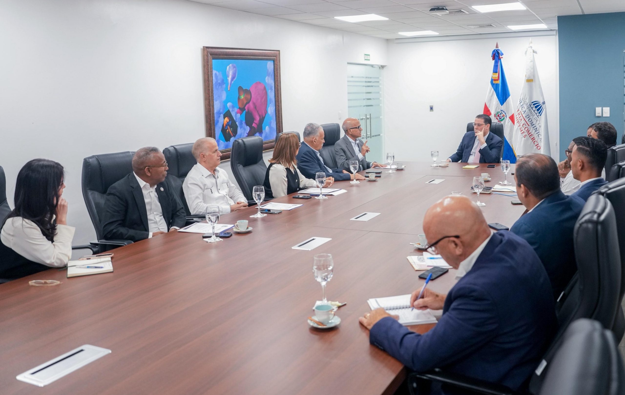 Acuerdan en RD medidas para garantizar el flujo de productos Acuerdan en RD medidas para garantizar el flujo de productos