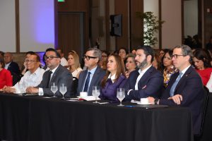 Empresarios ven RD urge de «mejora educativa sustancial»