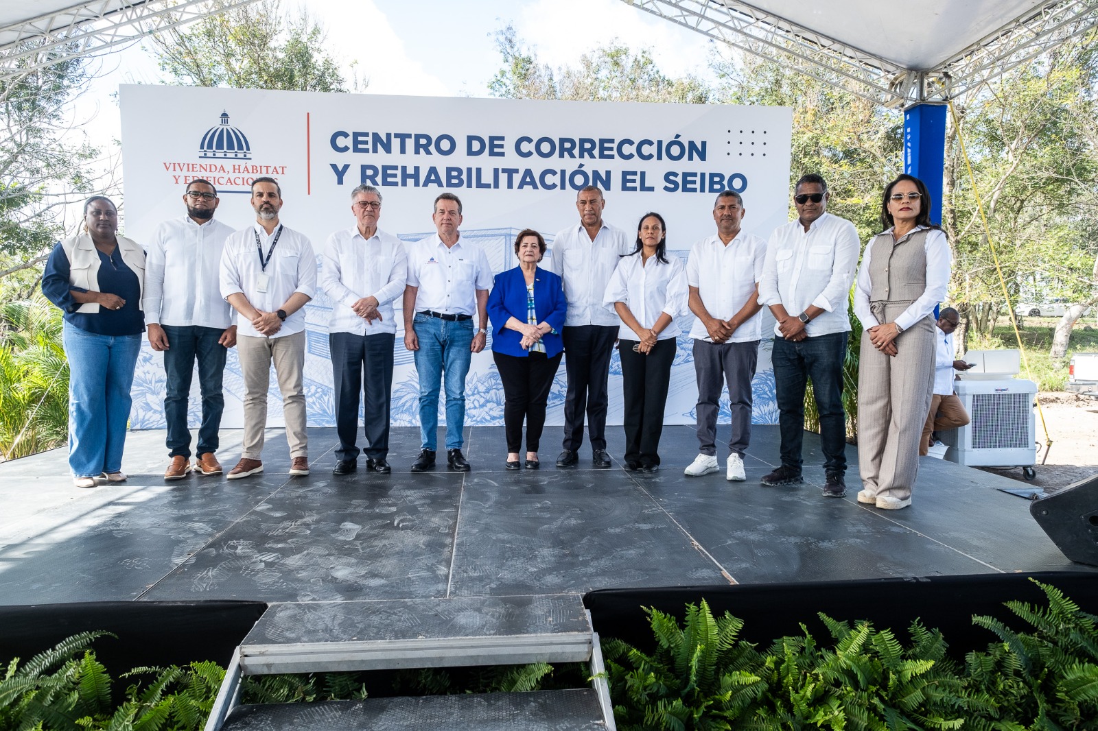 Inician construcción de centro de rehabilitación en El Seibo imagen